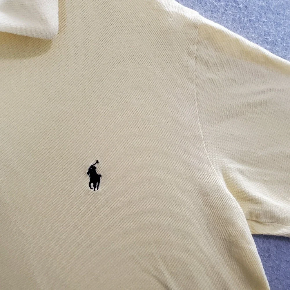 VINTAGE Polo Golf Ralph Lauren Men Polo Shirt Large Yellow Logo Embroidered Peru